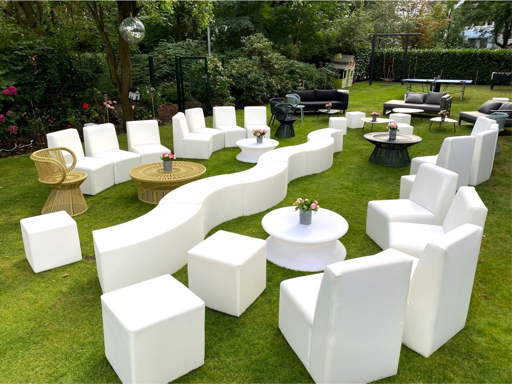 Impressionen: Unsere Highlights - garten loungesofa mieten 1 1024x769 garten loungesofa mieten 1 1024x769