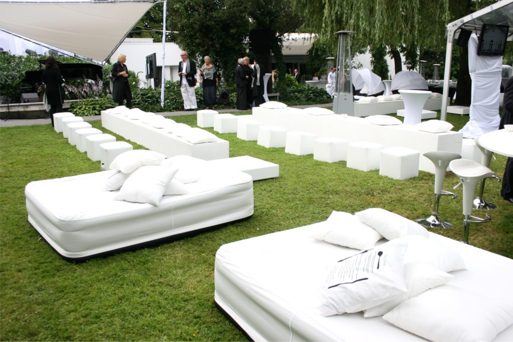 Summer Lounge für Outdoor Events - loungebett mieten 1024x683 loungebett mieten 1024x683