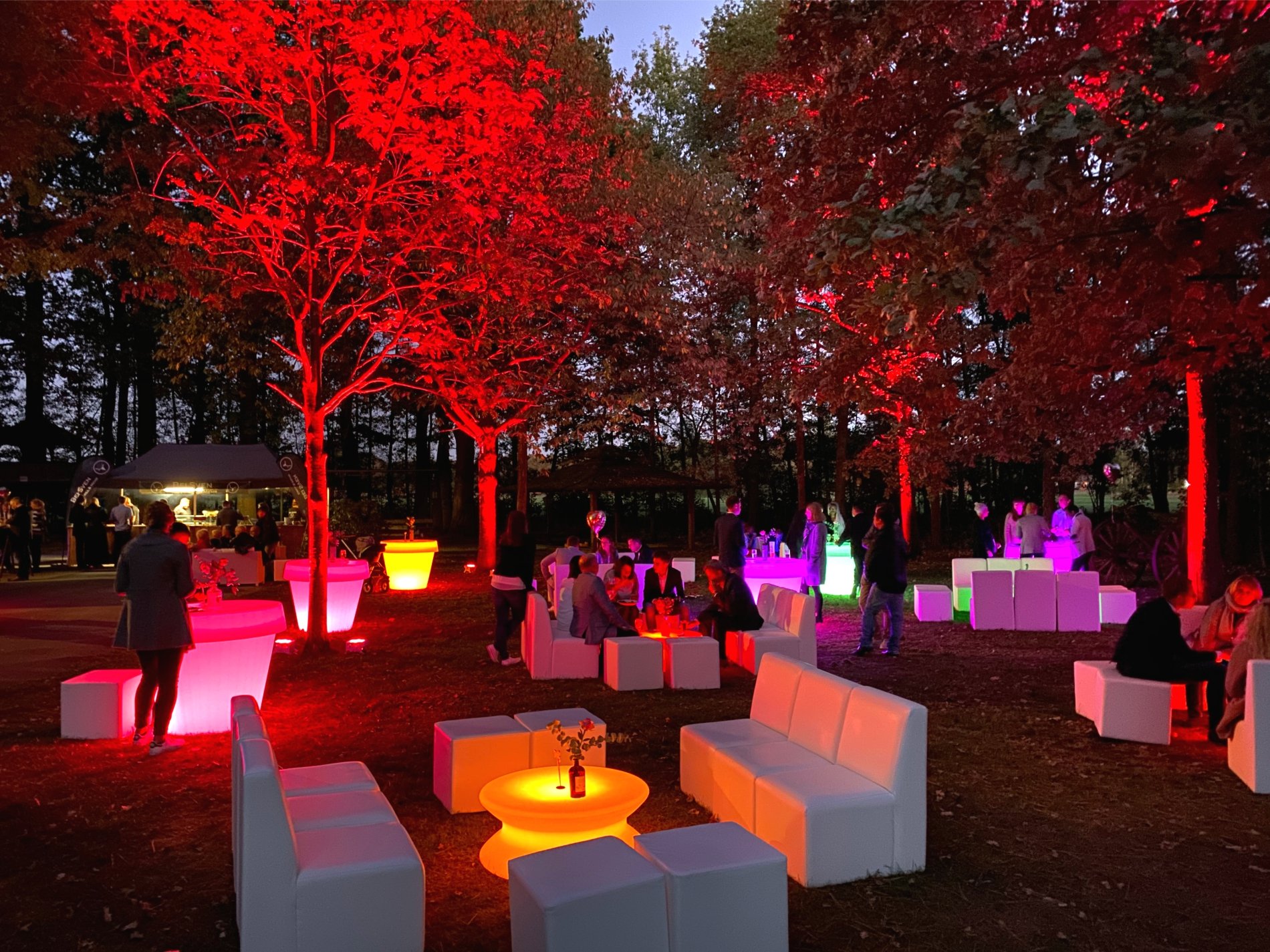 Loungesofa für Events und BusinessVeranstaltungen mieten